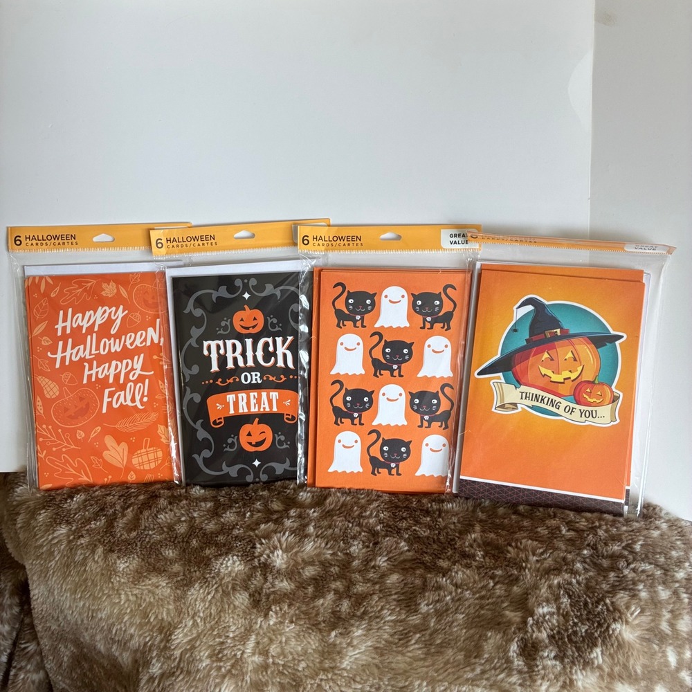 Hallmark Halloween Greeting Cards 24 Count Bulk Set Pumpkin Ghost Cat Witch New